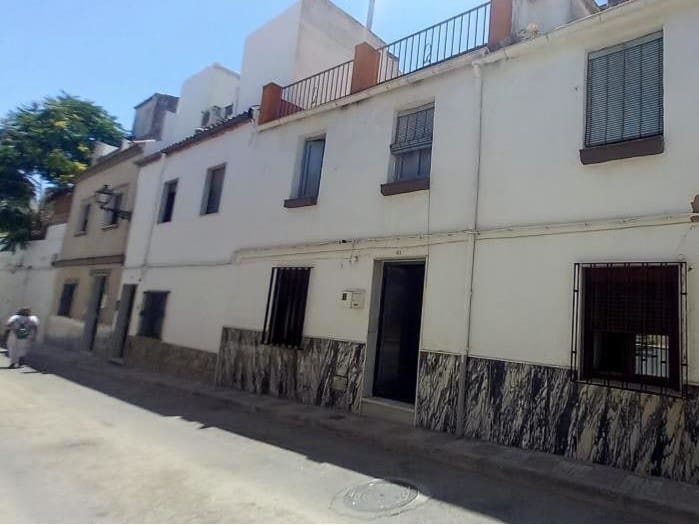 3 soveværelse Byhus til salg i Martos med swimmingpool - € 32.500 (Ref: 9946542)
