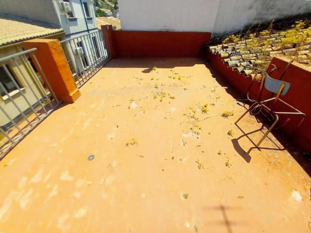 3 soveværelse Byhus til salg i Martos med swimmingpool - € 32.500 (Ref: 9946542)