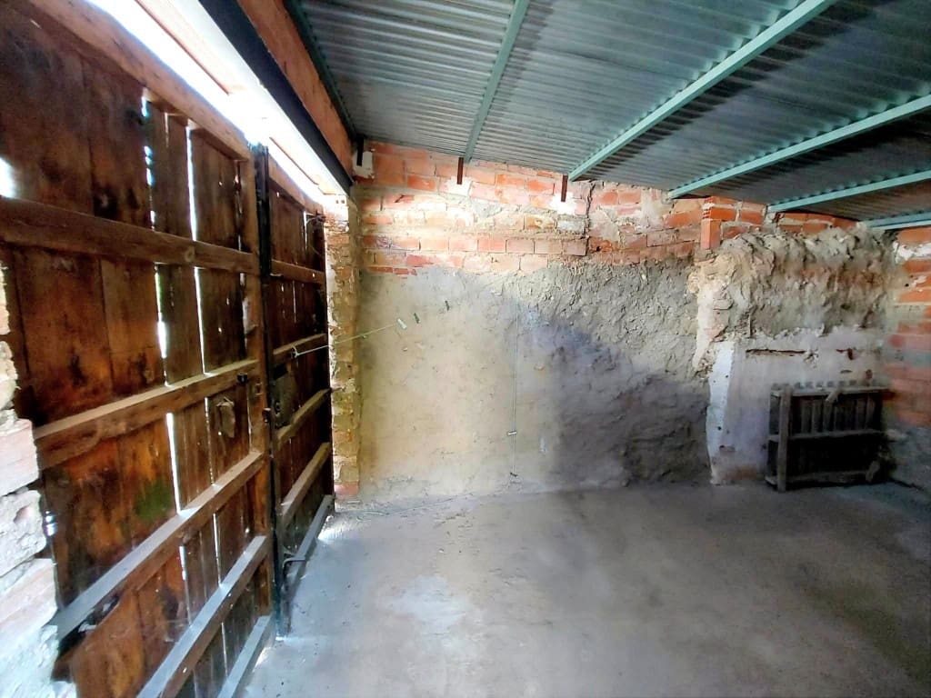 4 soverom Hus til salgs i Noguerones med svømmebasseng garasje - € 83 000 (Ref: 9979395)
