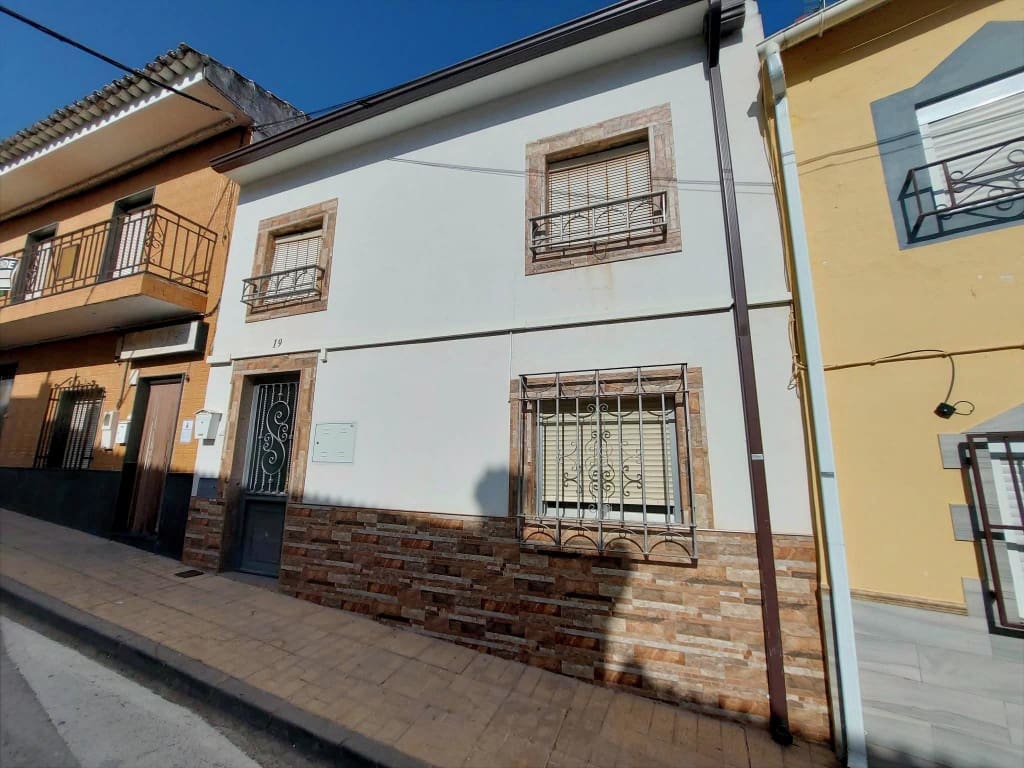 4 soverom Hus til salgs i Noguerones med svømmebasseng garasje - € 83 000 (Ref: 9979395)