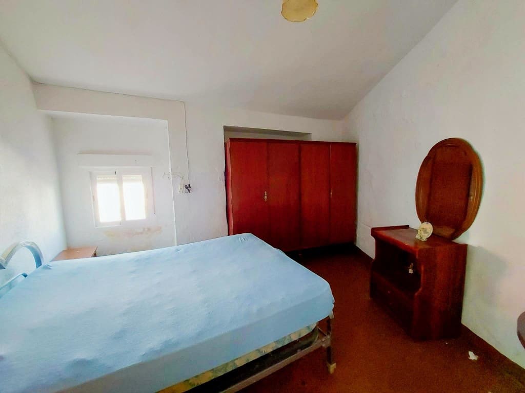 4 soverom Hus til salgs i Noguerones med svømmebasseng garasje - € 83 000 (Ref: 9979395)