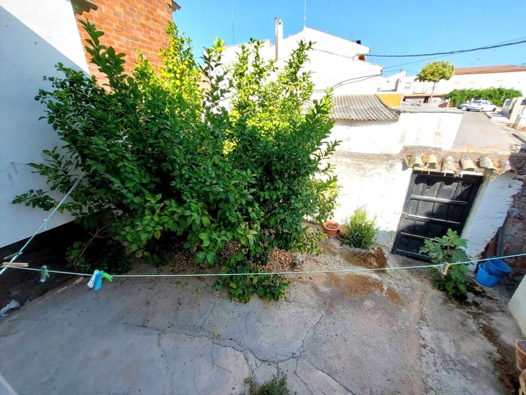 4 soverom Hus til salgs i Noguerones med svømmebasseng garasje - € 83 000 (Ref: 9979395)