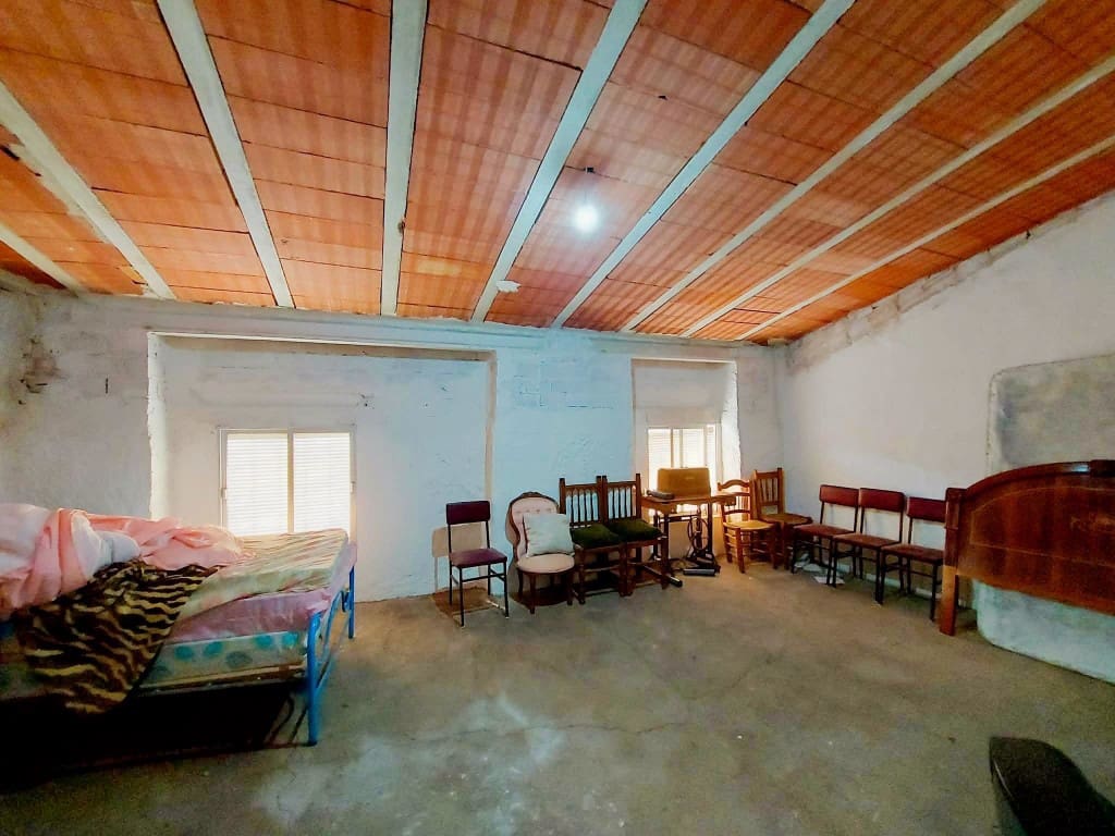 4 soverom Hus til salgs i Noguerones med svømmebasseng garasje - € 83 000 (Ref: 9979395)