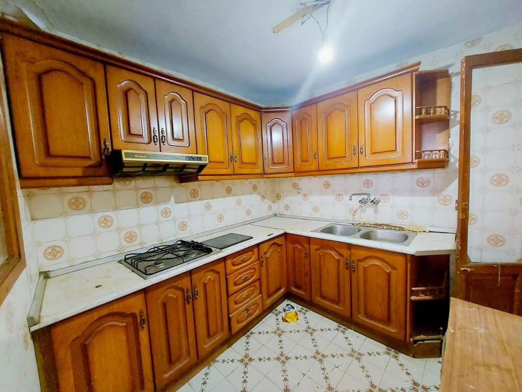 5 Zimmer Haus zu verkaufen in Martos - 18.000 € (Ref: 9990280)