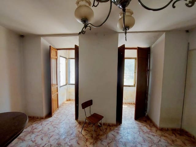 5 sypialnia Dom na sprzedaż w Martos - 18 000 € (Ref: 9990280)