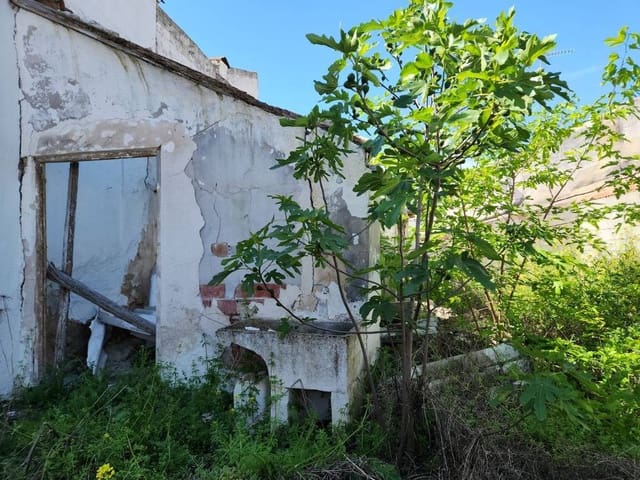 6 soveværelse Byhus til salg i Santiago de Calatrava - € 19.900 (Ref: 9994184)