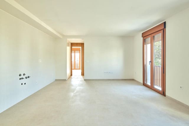 2 bedroom Flat for sale in Barbate - € 350,000 (Ref: 10005619)