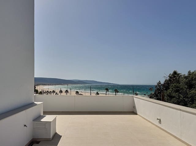 2 bedroom Flat for sale in Barbate - € 350,000 (Ref: 10005619)