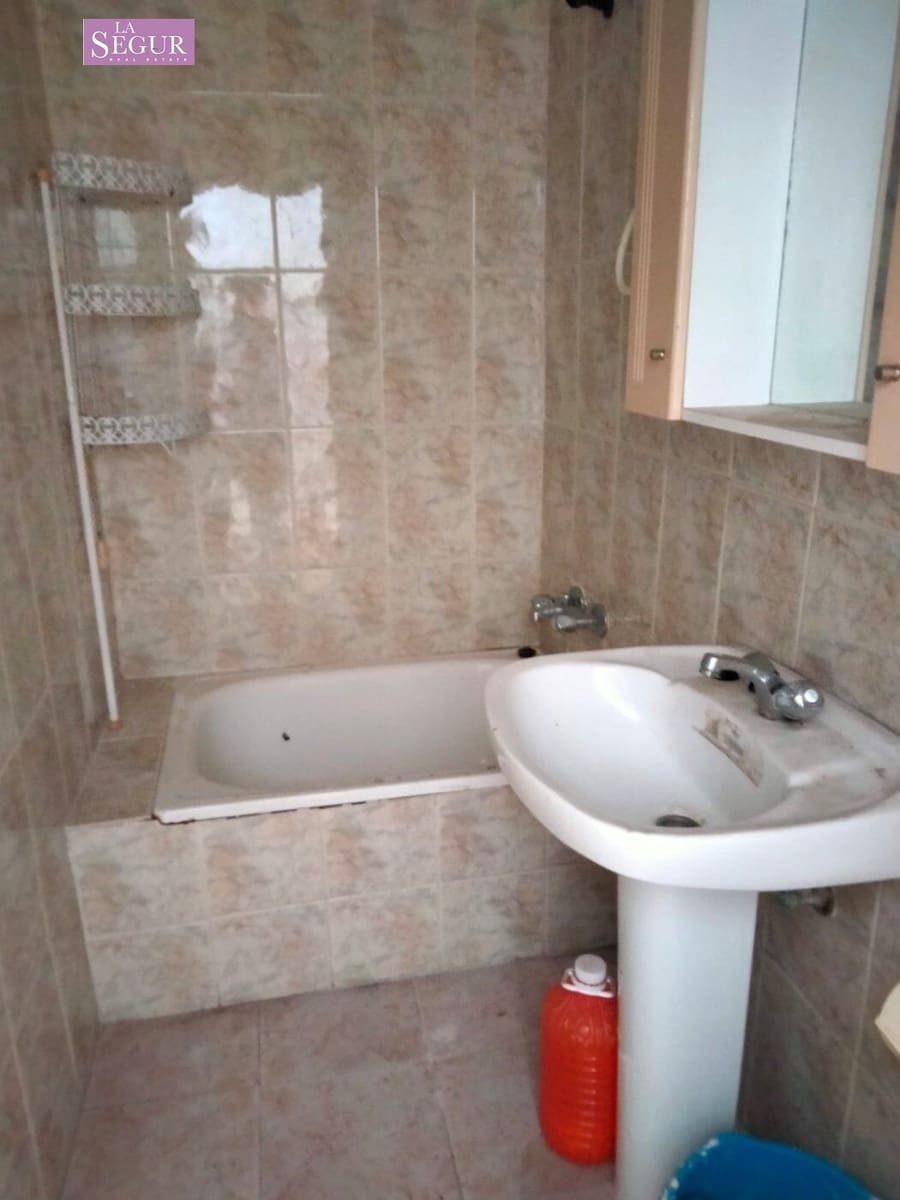 3 bedroom Townhouse for sale in Conil de la Frontera - € 235,000 (Ref: 10011464)