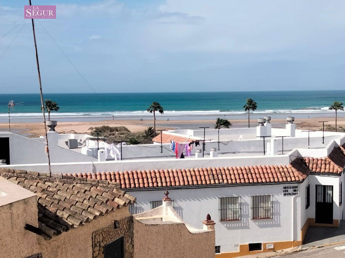 3 bedroom Townhouse for sale in Conil de la Frontera - € 235,000 (Ref: 10011464)