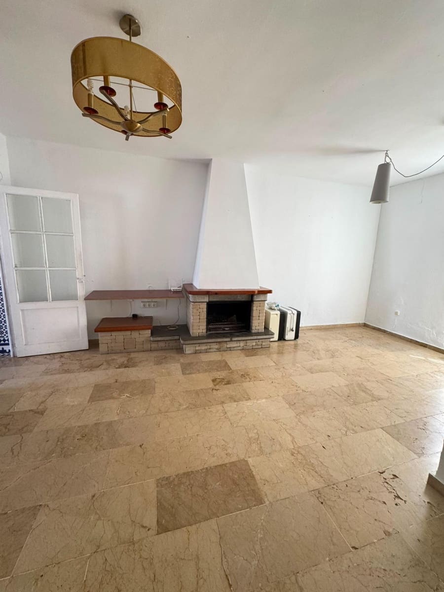 4 bedroom Terraced Villa for sale in Medina-Sidonia - € 185,000 (Ref: 10017518)