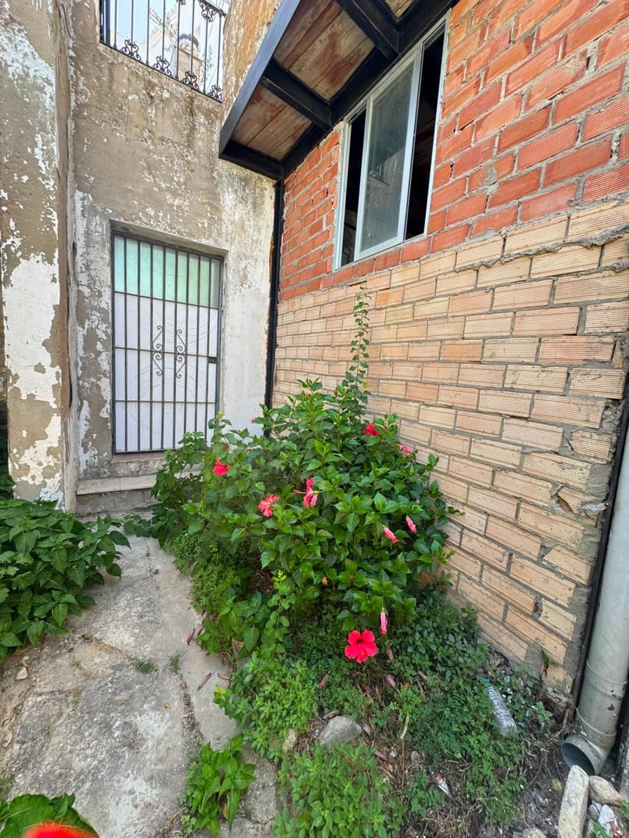 4 bedroom Terraced Villa for sale in Medina-Sidonia - € 185,000 (Ref: 10017518)