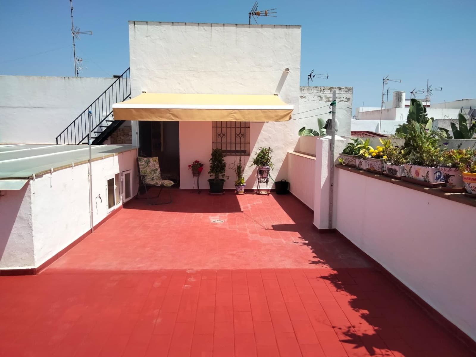 3 bedroom Townhouse for sale in Barbate - € 400,000 (Ref: 10020923)