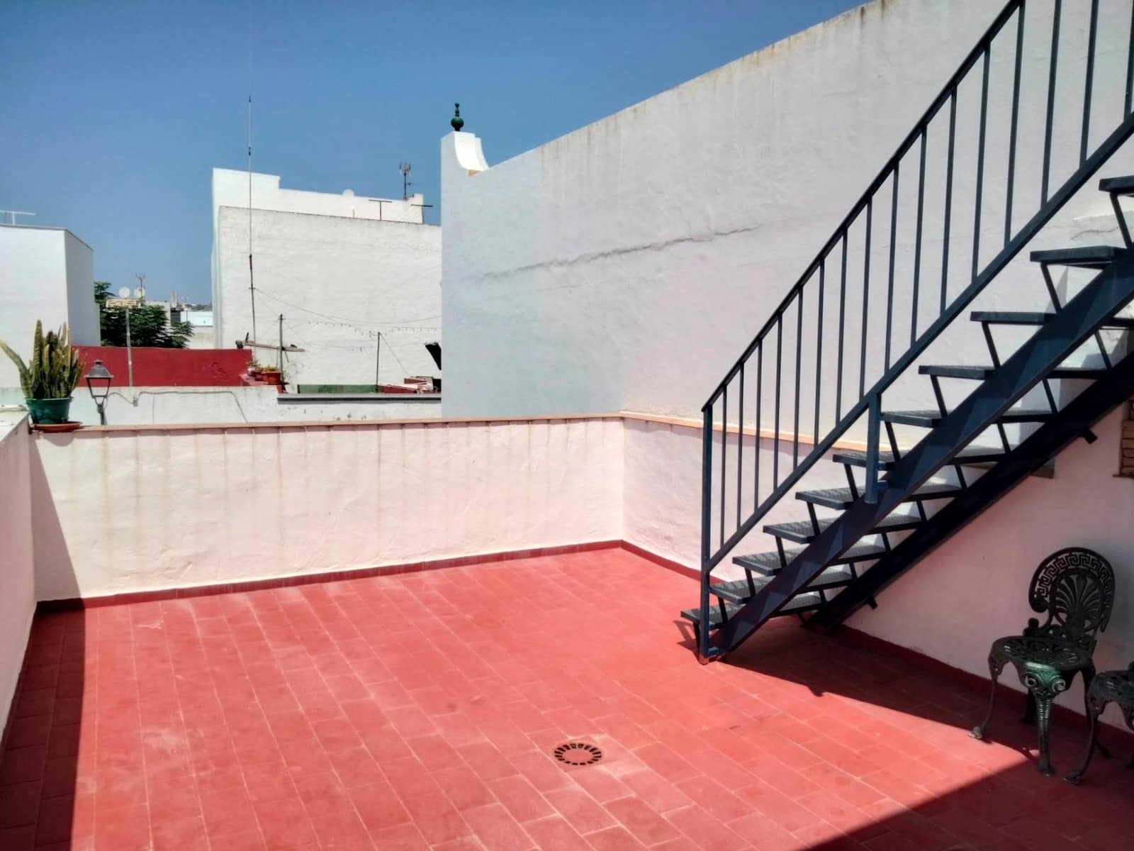 3 bedroom Townhouse for sale in Barbate - € 400,000 (Ref: 10020923)
