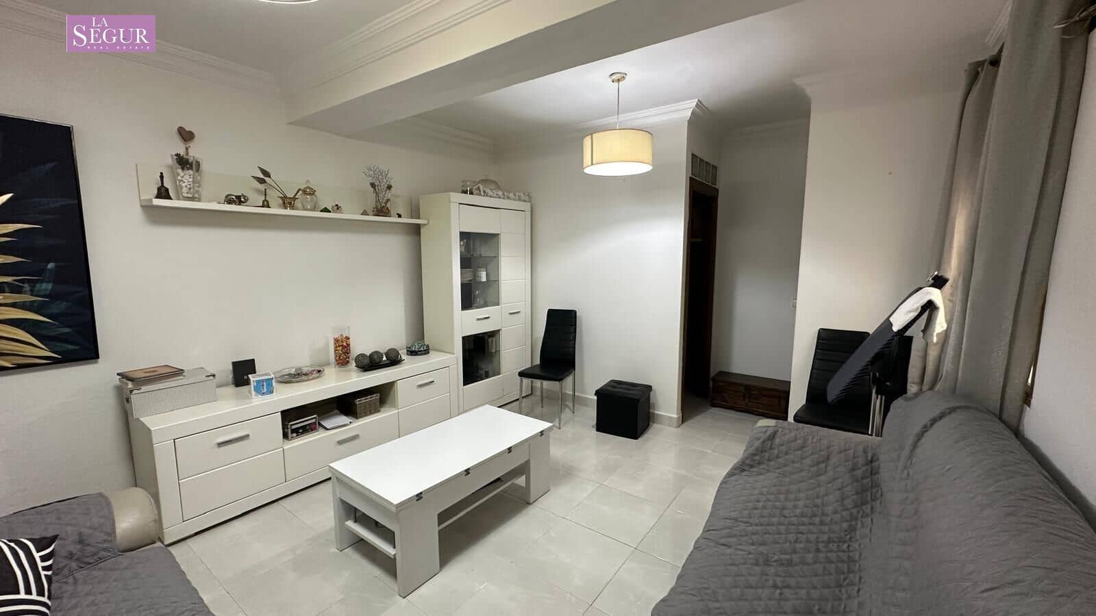 3 bedroom Apartment for sale in Conil de la Frontera - € 260,000 (Ref: 10032052)