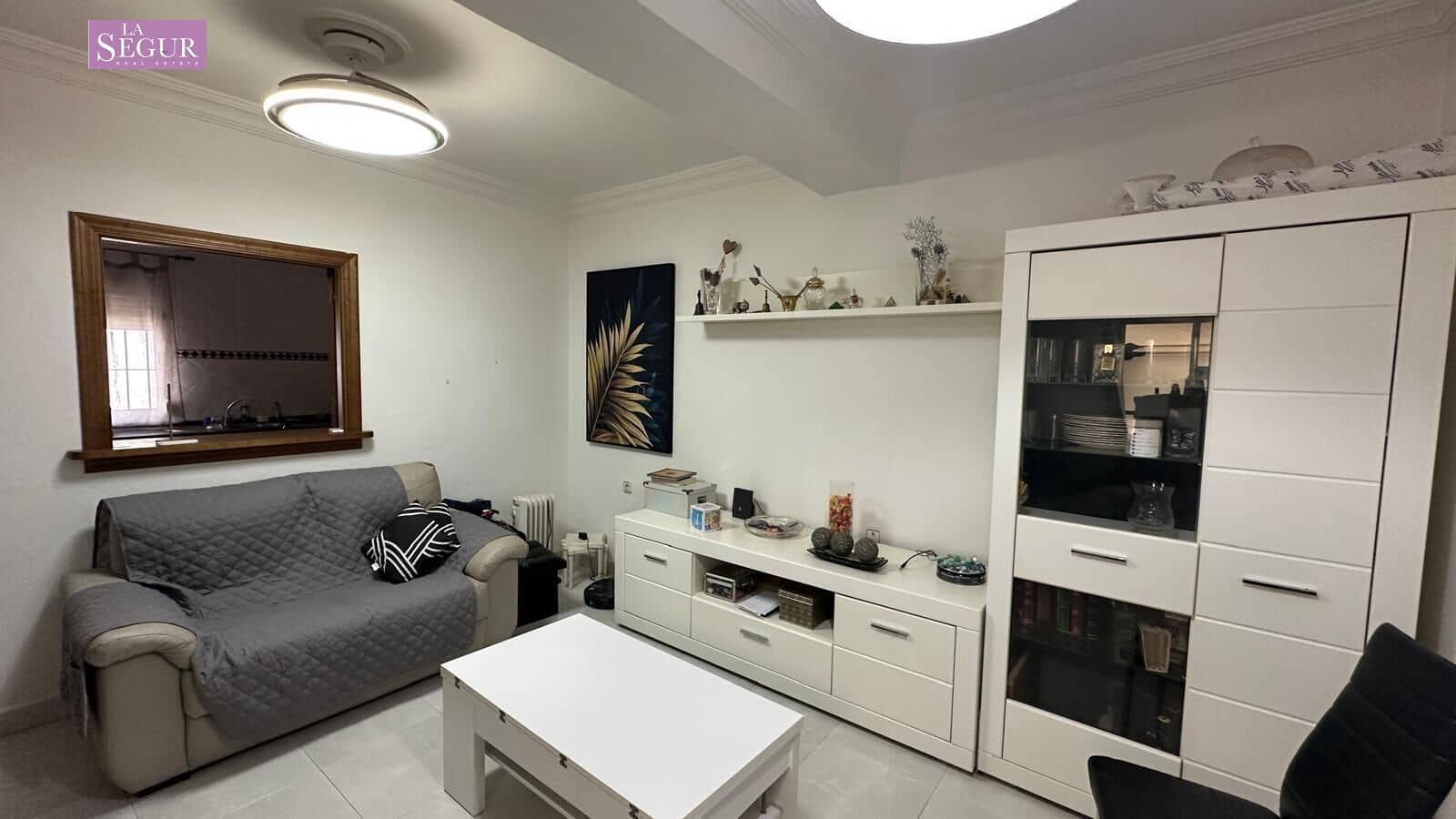 3 bedroom Apartment for sale in Conil de la Frontera - € 260,000 (Ref: 10032052)