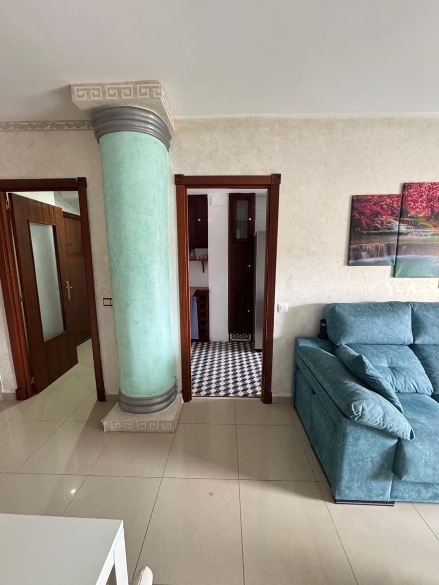 3 bedroom Flat for sale in Medina-Sidonia with garage - € 130,000 (Ref: 10033955)