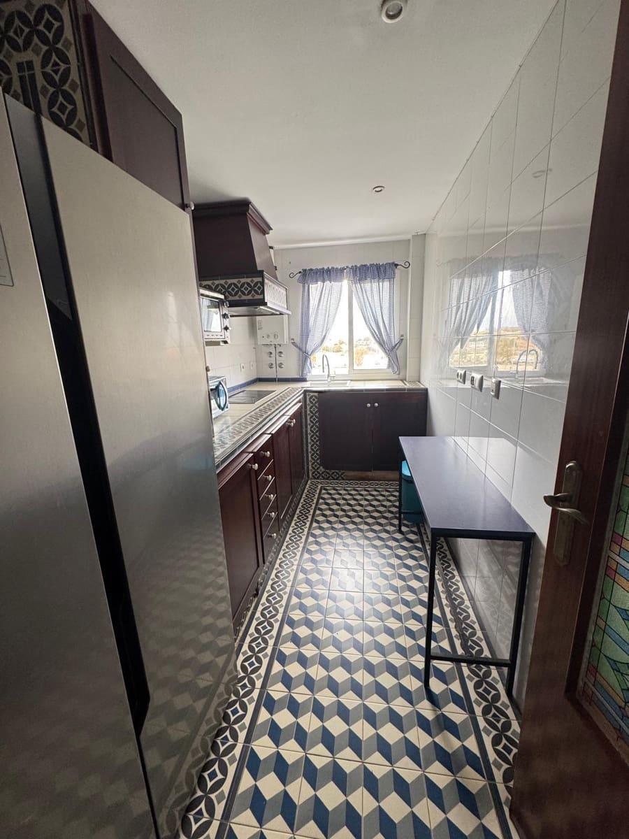 3 bedroom Flat for sale in Medina-Sidonia with garage - € 130,000 (Ref: 10033955)