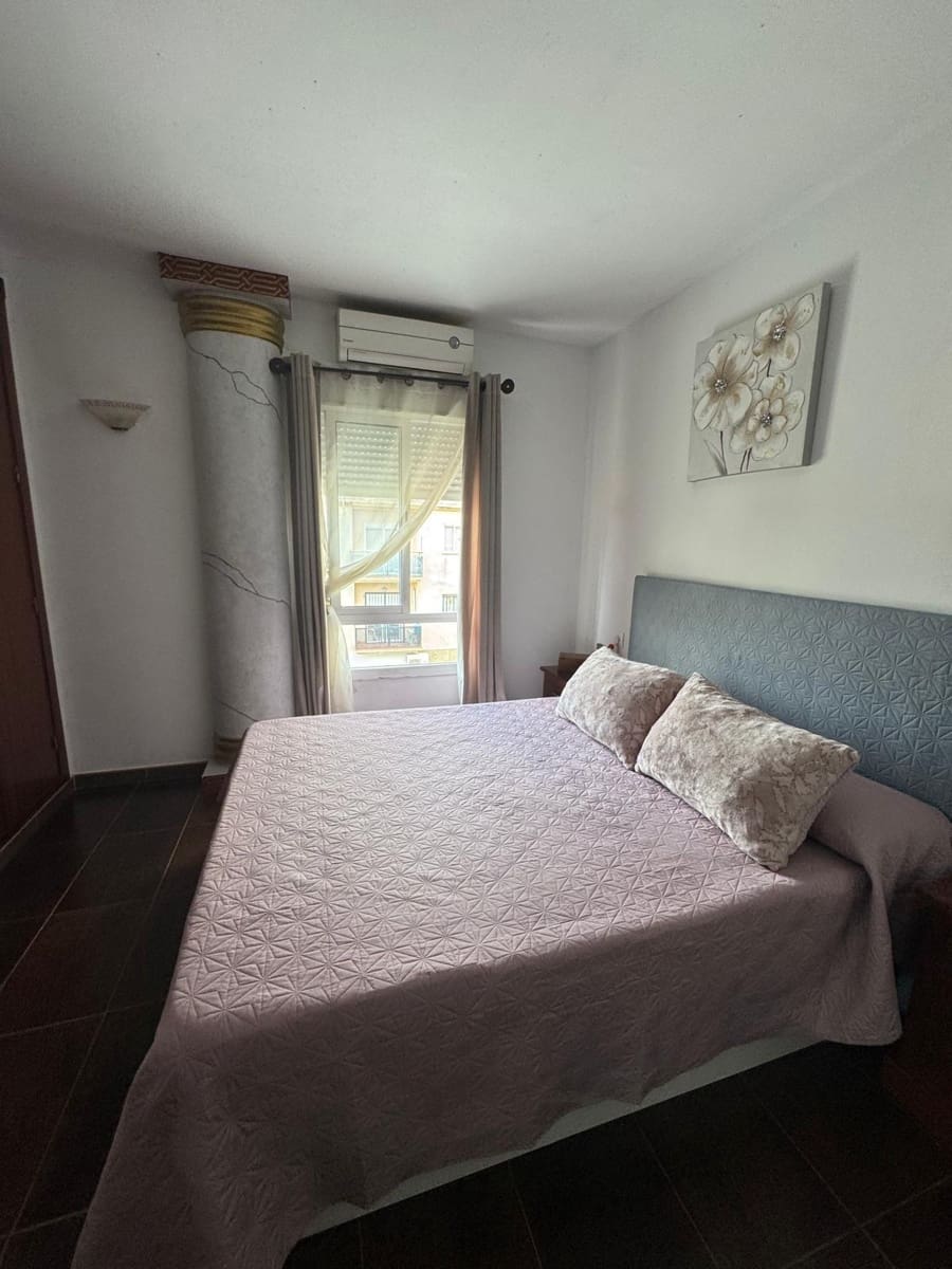 3 bedroom Flat for sale in Medina-Sidonia with garage - € 130,000 (Ref: 10033955)