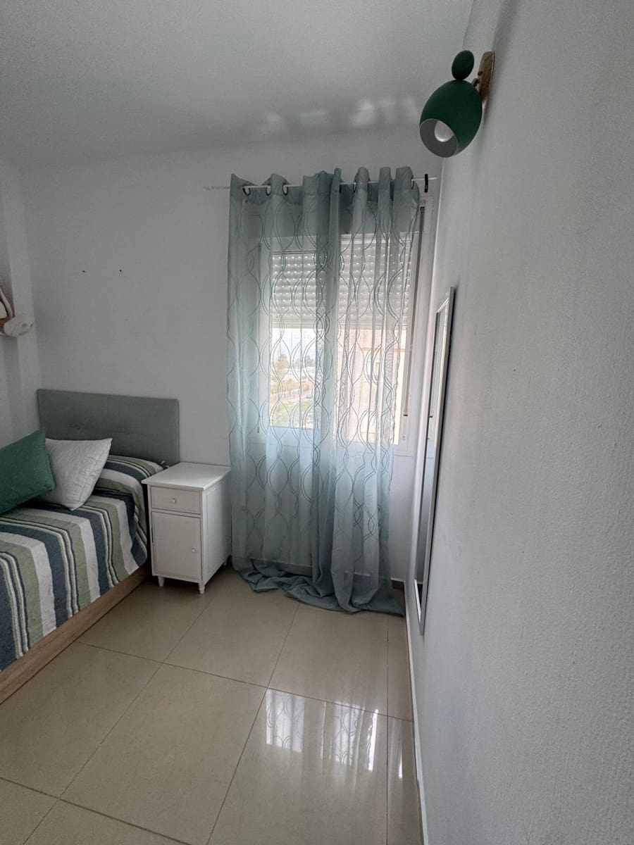 3 bedroom Flat for sale in Medina-Sidonia with garage - € 130,000 (Ref: 10033955)