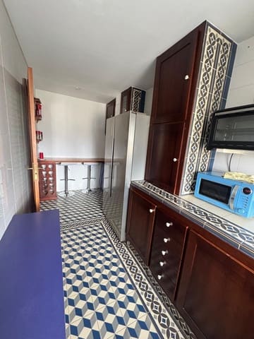 3 makuuhuone Asunto myytävänä paikassa Medina-Sidonia mukana 
autotalli - 130 000 € (Ref: 10033955)