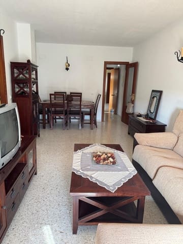 3 bedroom Flat for sale in Medina-Sidonia with garage - € 125,000 (Ref: 10035366)