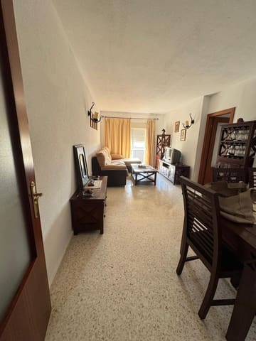 3 bedroom Flat for sale in Medina-Sidonia with garage - € 125,000 (Ref: 10035366)