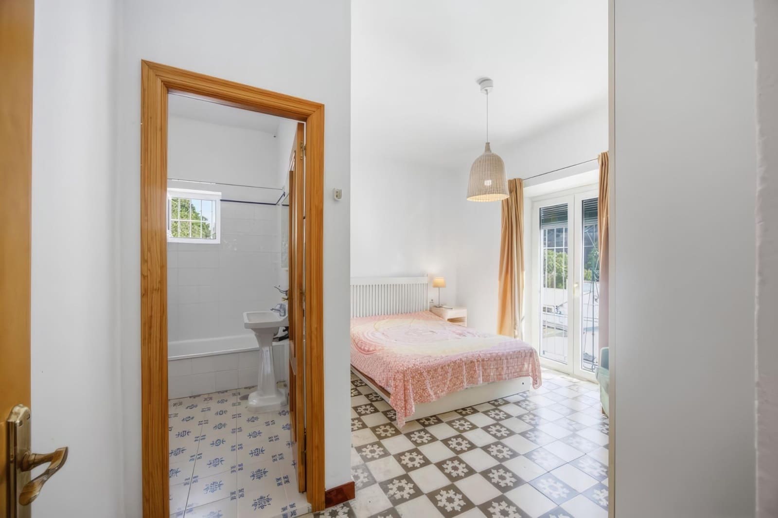 4 Zimmer Villa zu verkaufen in Vejer de la Frontera mit Garage - 375.000 € (Ref: 10047318)