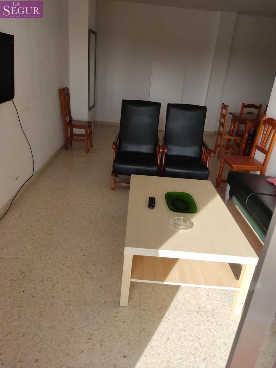 4 camera da letto Appartamento da affittare in Cadice citta - 1.300 € (Rif: 10059064)