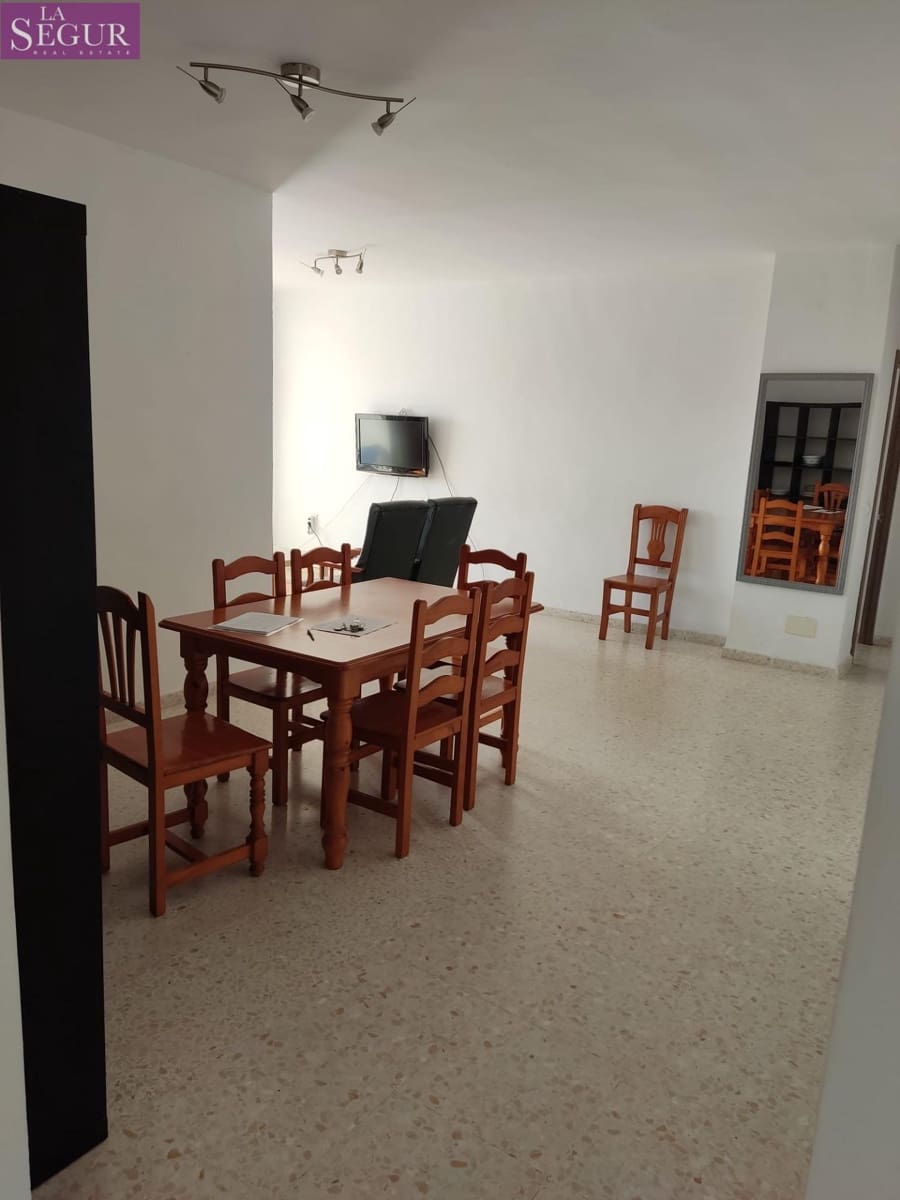 4 camera da letto Appartamento da affittare in Cadice citta - 1.300 € (Rif: 10059064)
