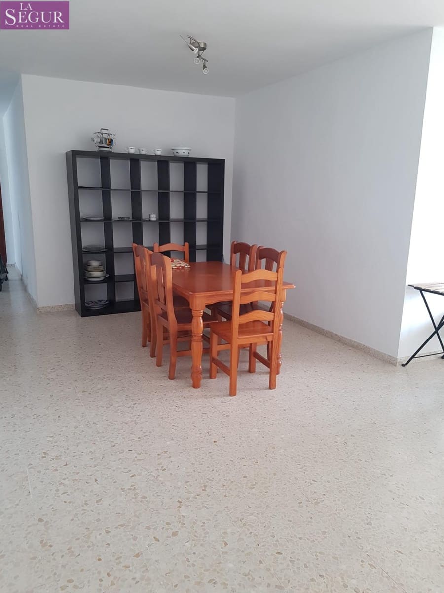 4 camera da letto Appartamento da affittare in Cadice citta - 1.300 € (Rif: 10059064)