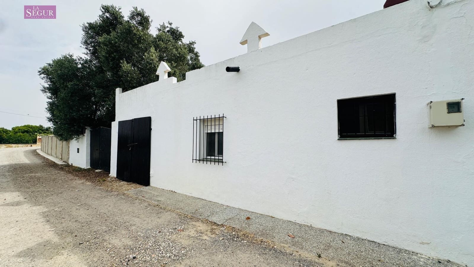 Chalet de 3 habitaciones en Conil de la Frontera en venta con garaje - 300.000 € (Ref: 10062247)