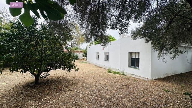 Chalet de 3 habitaciones en Conil de la Frontera en venta con garaje - 300.000 € (Ref: 10062247)