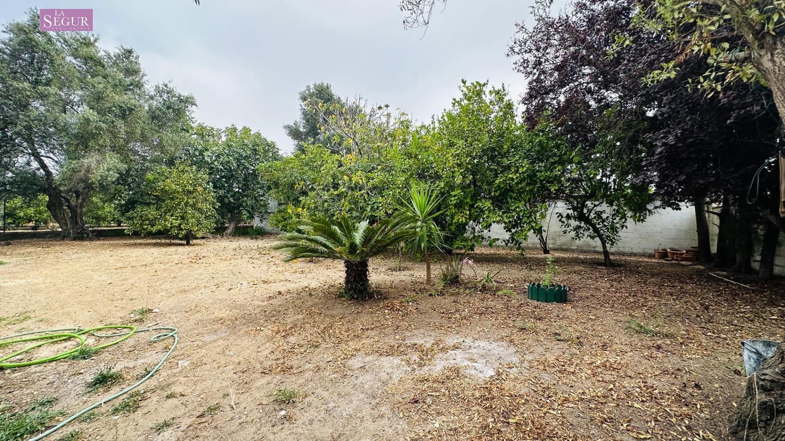 Chalet de 3 habitaciones en Conil de la Frontera en venta con garaje - 300.000 € (Ref: 10062247)