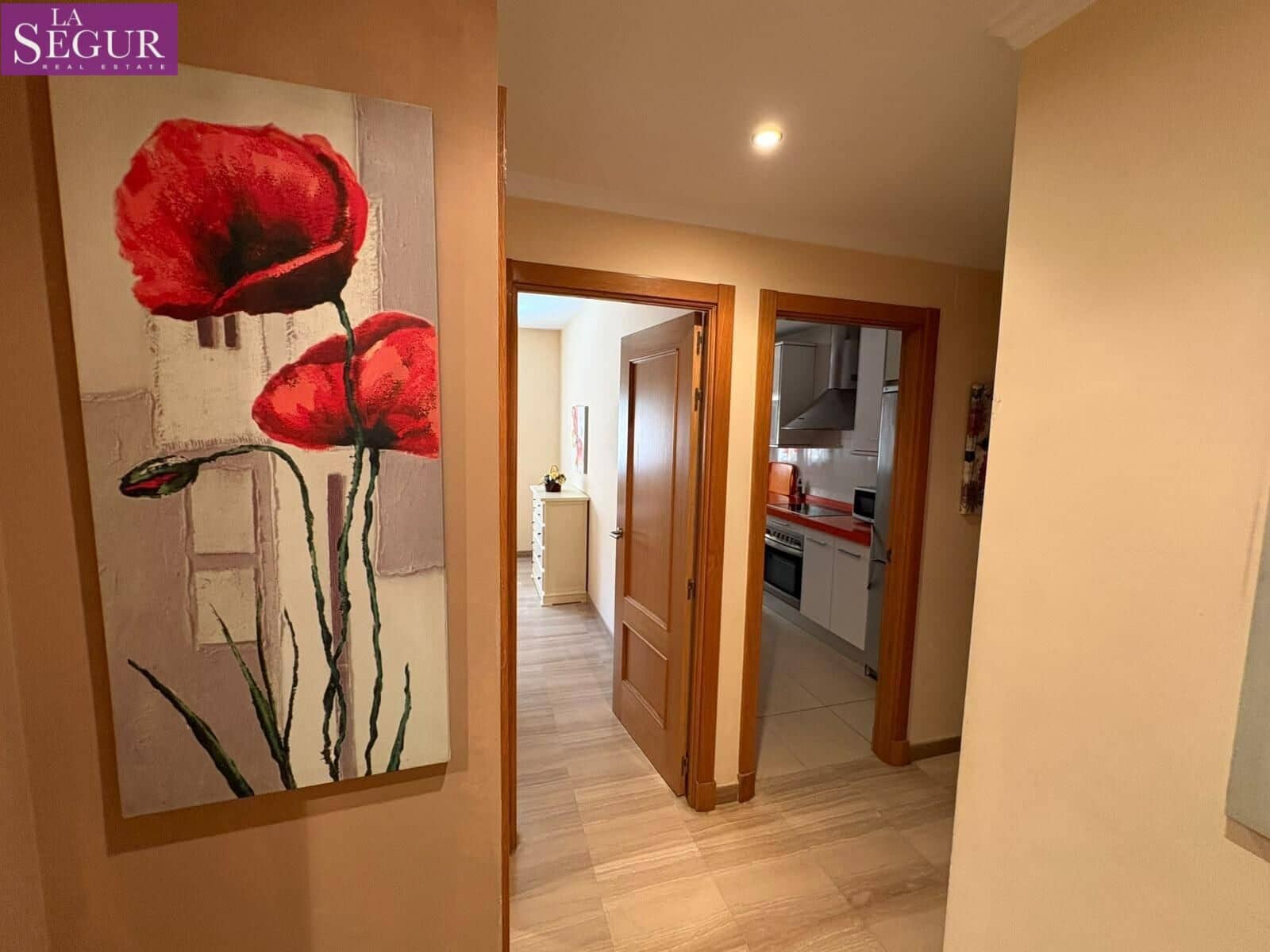 2 slaapkamer Flat te huur in Cadiz stad - € 1.200 (Ref: 10089710)