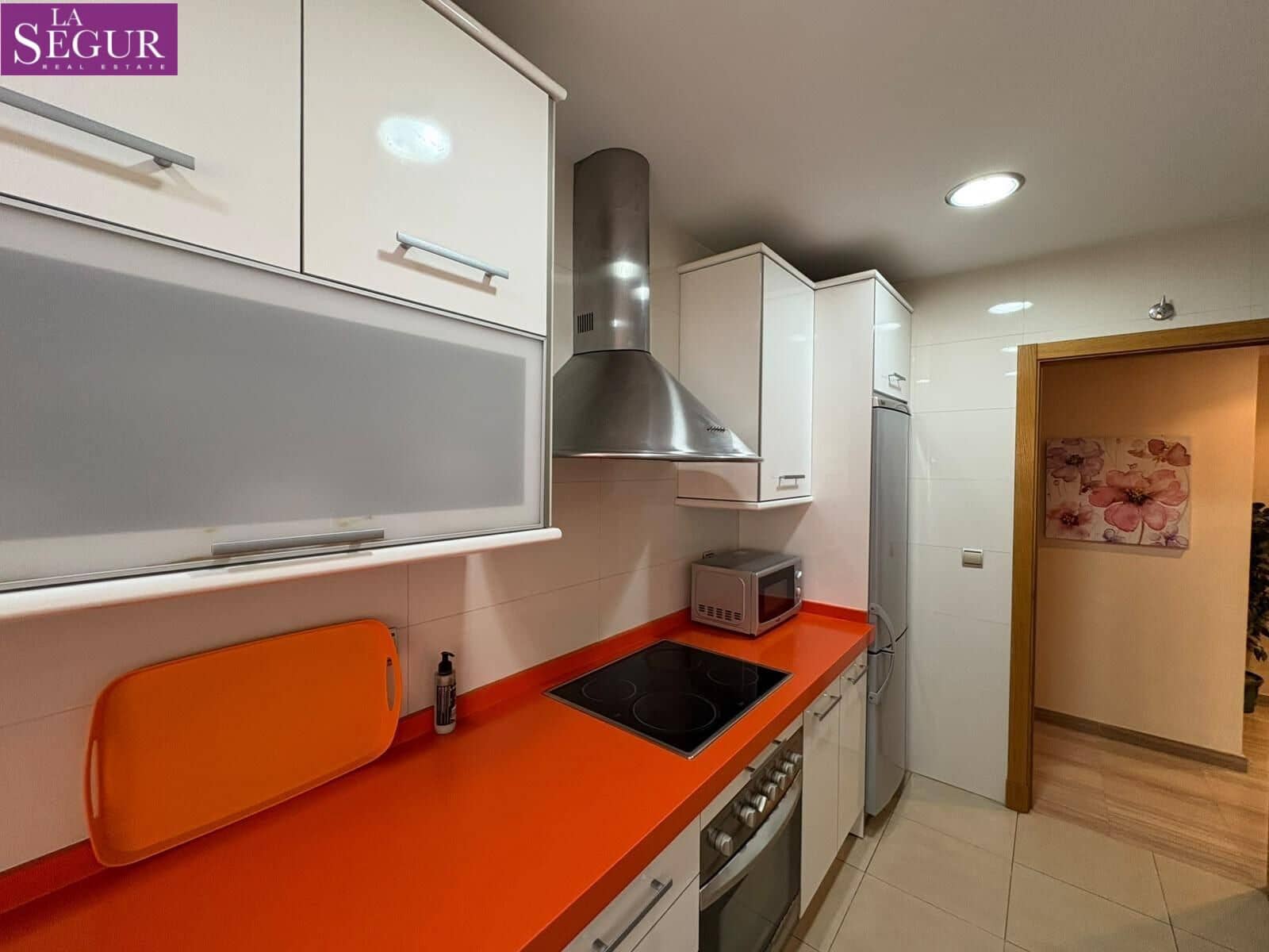 2 slaapkamer Flat te huur in Cadiz stad - € 1.200 (Ref: 10089710)