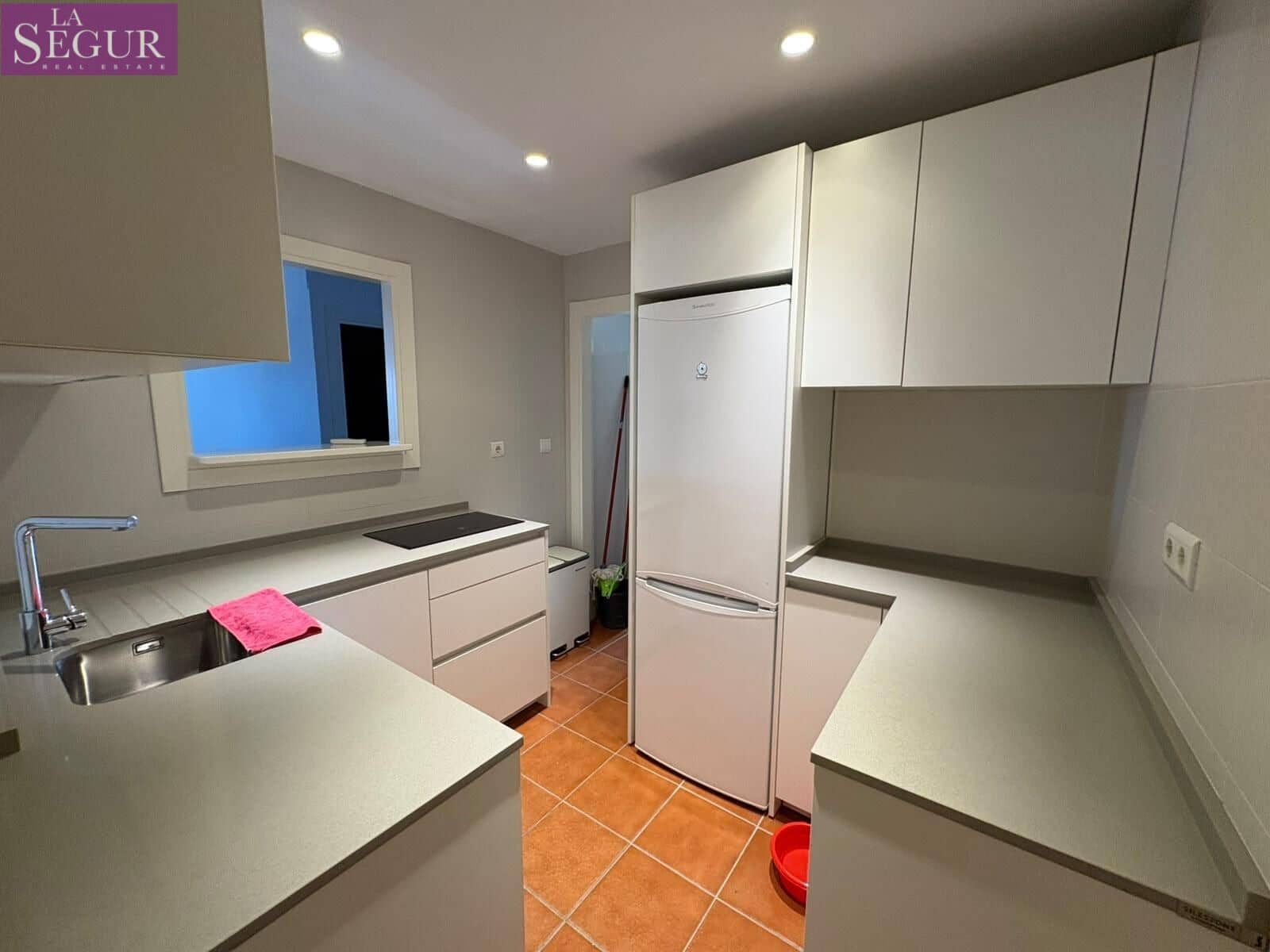 1 makuuhuone Huoneisto vuokrattavana paikassa Cadiz kaupunki - 900 € (Ref: 10100438)