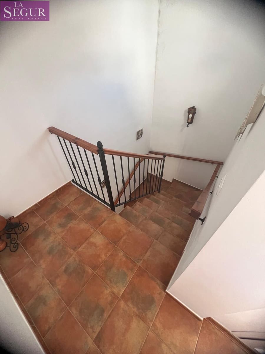 4 camera da letto Villa in vendita in Benalup - 157.500 € (Rif: 10100439)