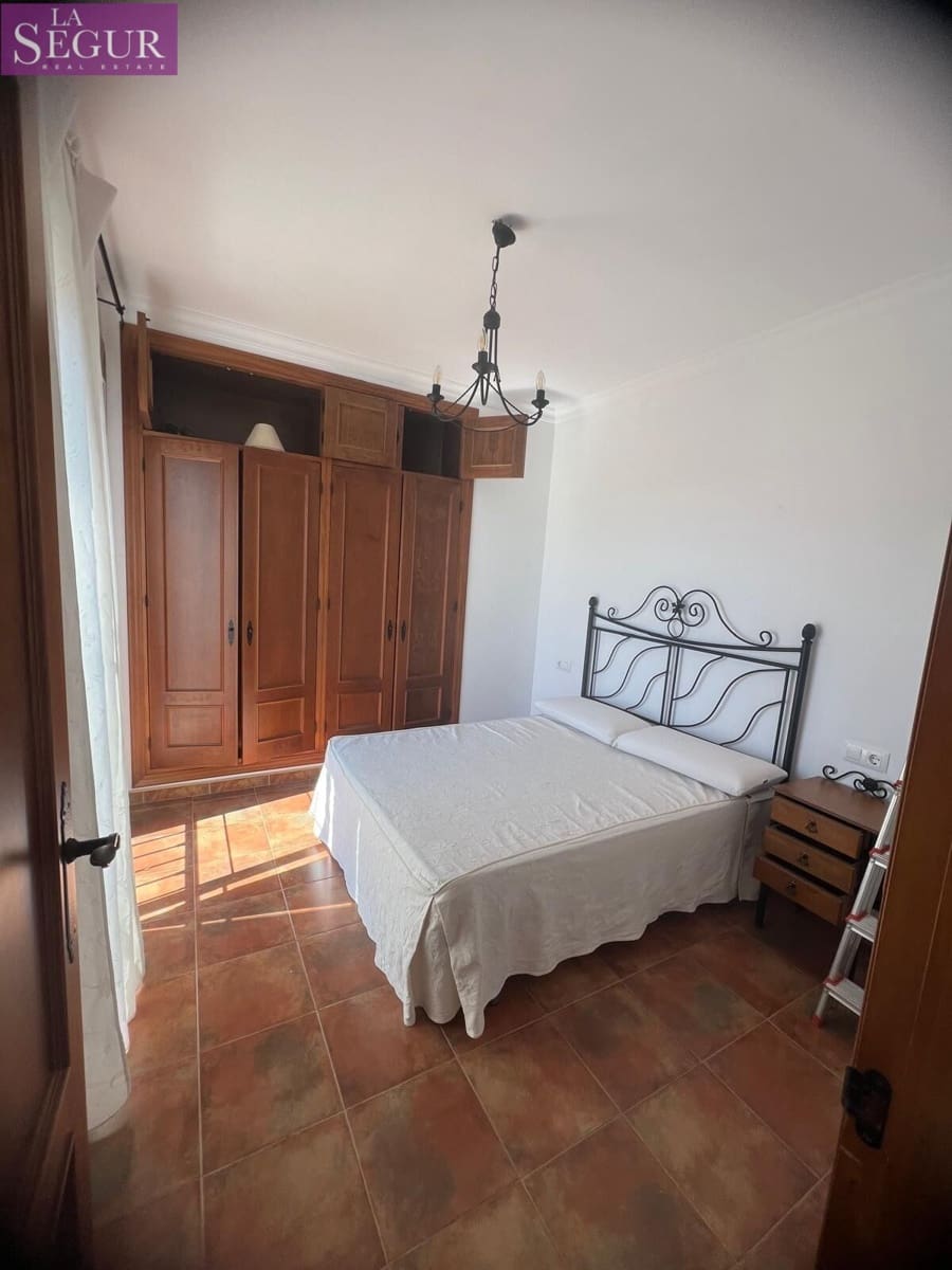 4 camera da letto Villa in vendita in Benalup - 157.500 € (Rif: 10100439)