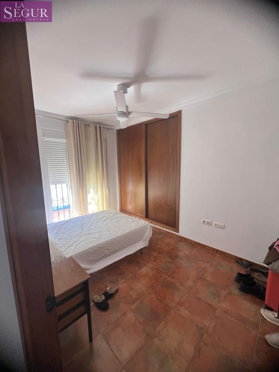4 camera da letto Villa in vendita in Benalup - 157.500 € (Rif: 10100439)