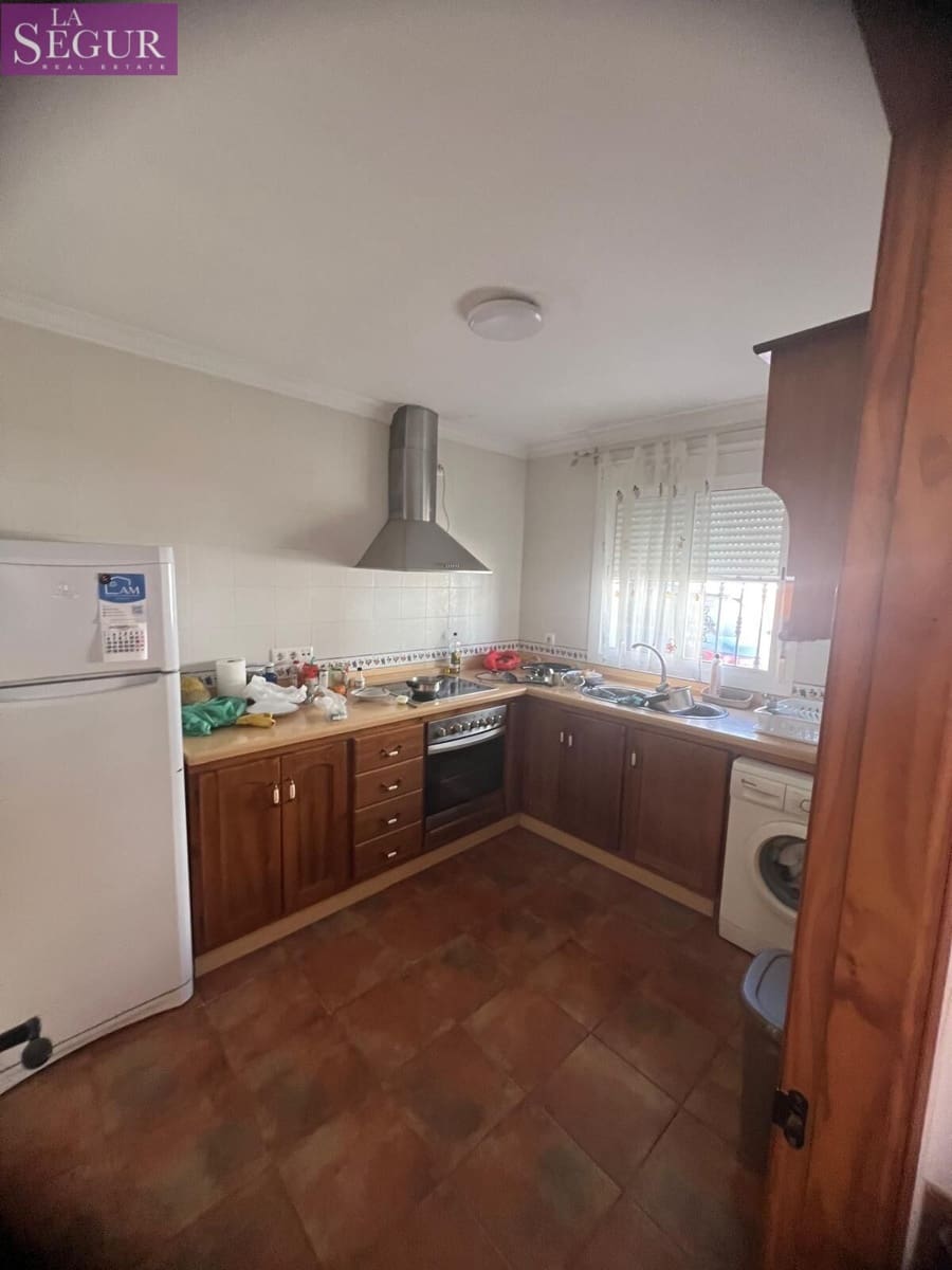4 camera da letto Villa in vendita in Benalup - 157.500 € (Rif: 10100439)