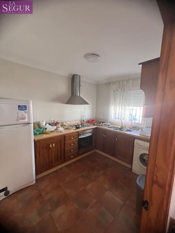 4 camera da letto Villa in vendita in Benalup - 157.500 € (Rif: 10100439)
