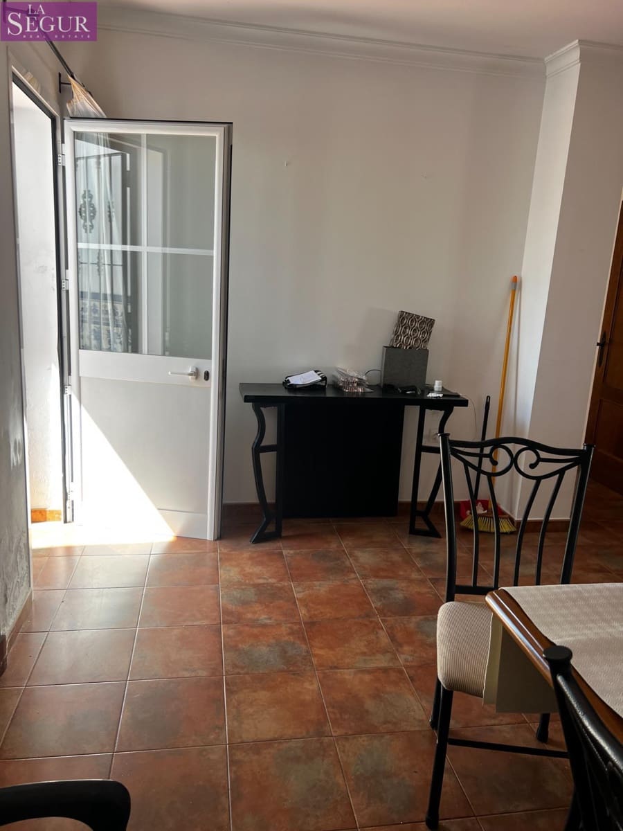 4 camera da letto Villa in vendita in Benalup - 157.500 € (Rif: 10100439)