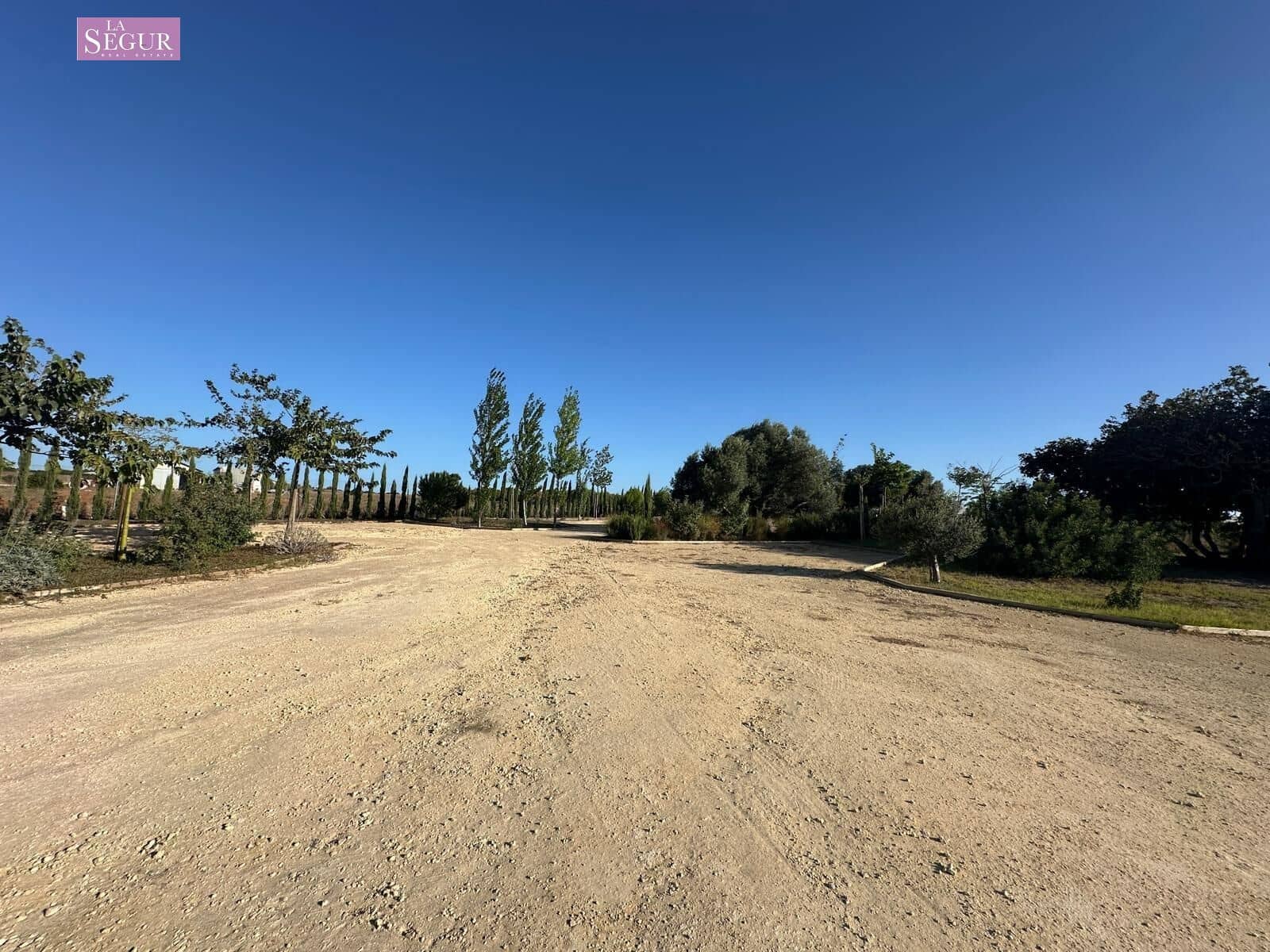 1 soveværelse Finca/Landehus til salg i Conil de la Frontera - € 690.000 (Ref: 10109682)