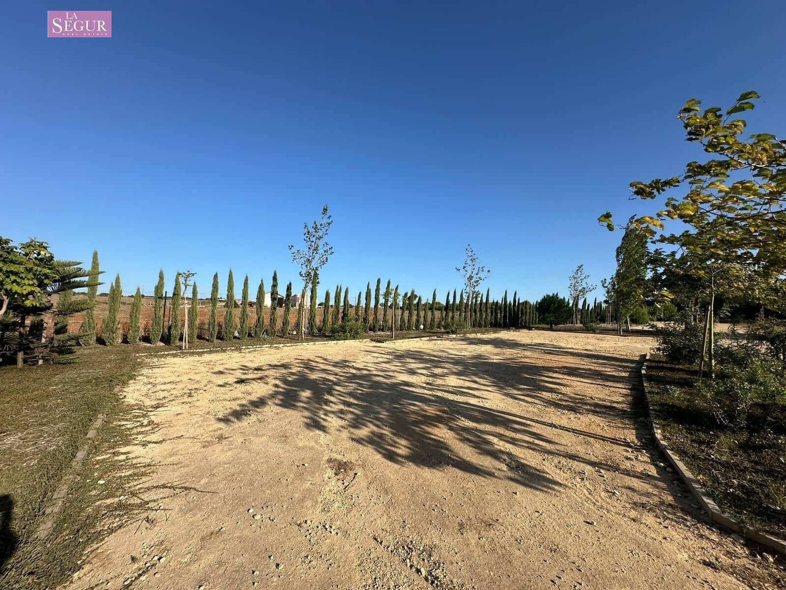 1 soveværelse Finca/Landehus til salg i Conil de la Frontera - € 690.000 (Ref: 10109682)
