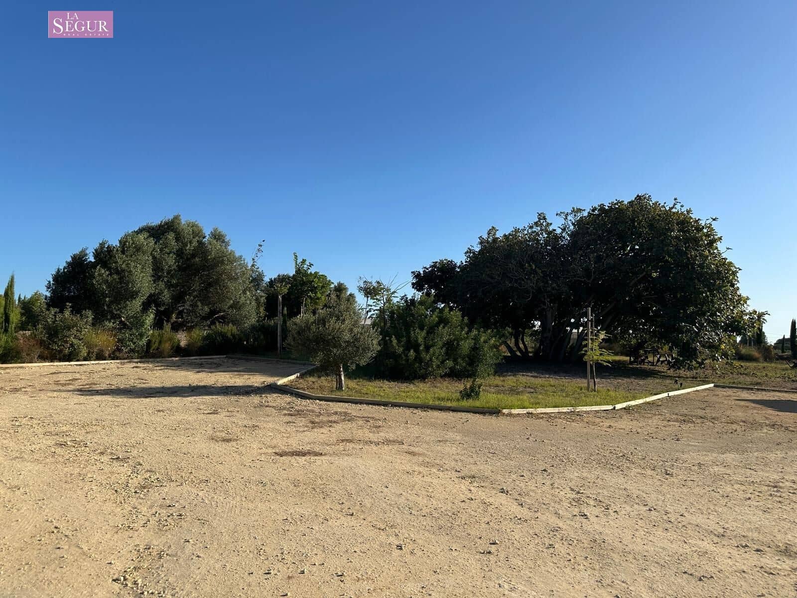 1 soveværelse Finca/Landehus til salg i Conil de la Frontera - € 690.000 (Ref: 10109682)