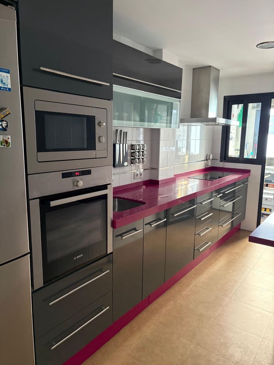 4 soveværelse Lejlighed til salg i Medina-Sidonia med garage - € 140.000 (Ref: 10139716)