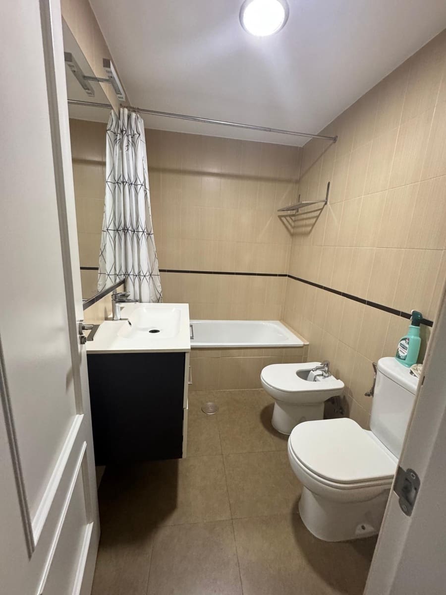4 bedroom Flat for sale in Medina-Sidonia with garage - € 140,000 (Ref: 10139716)