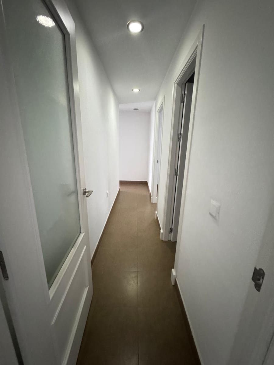4 bedroom Flat for sale in Medina-Sidonia with garage - € 140,000 (Ref: 10139716)