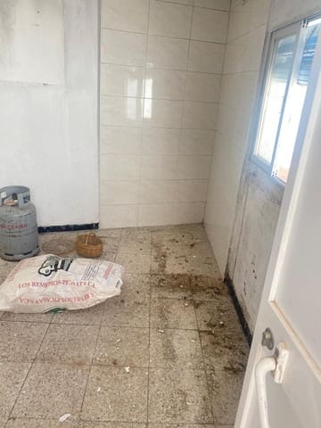 3 Zimmer Haus zu verkaufen in Medina-Sidonia mit Garage - 150.000 € (Ref: 10139717)